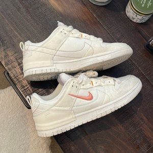 Women’s dunk low